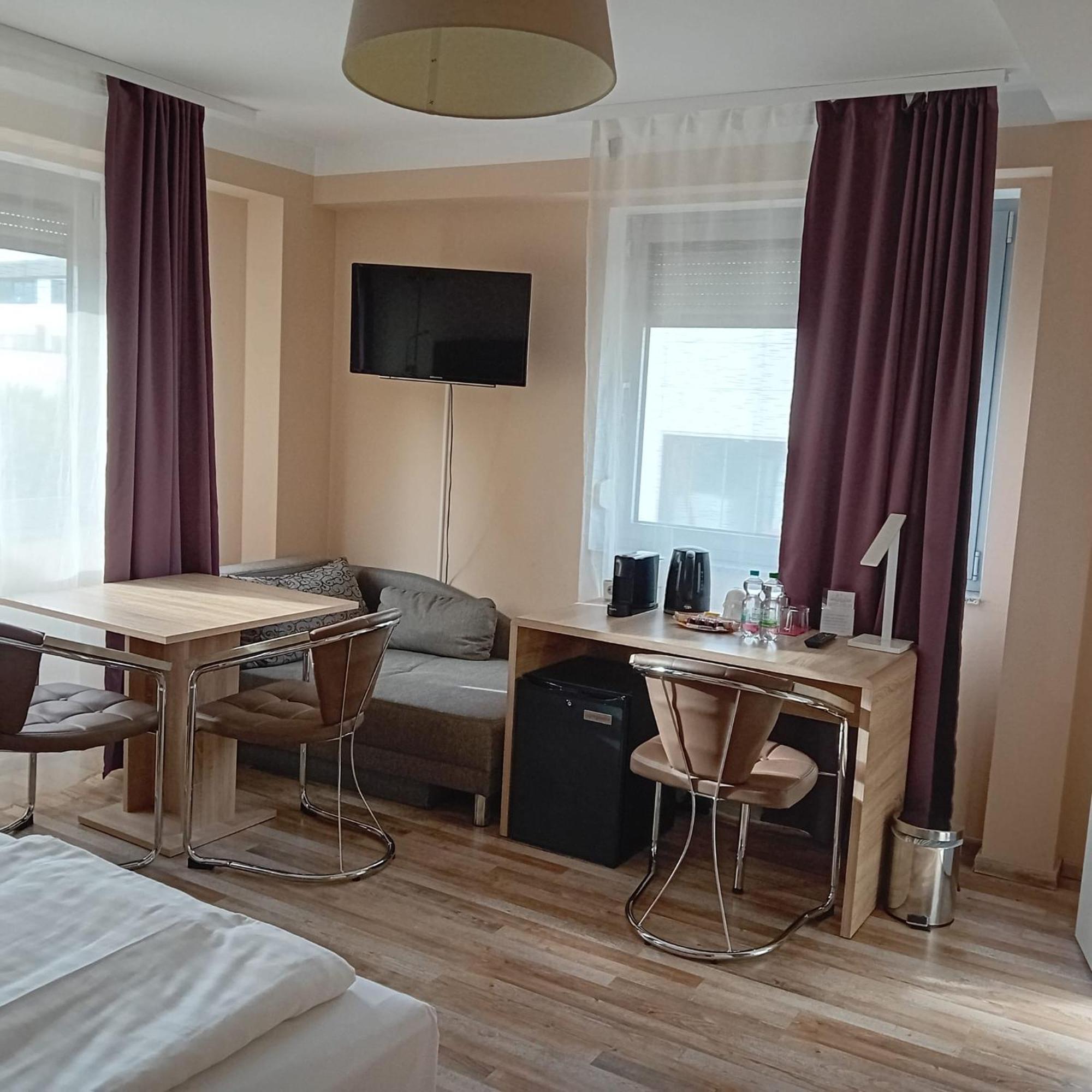 Hotel-Residenz Oberurseler Hof Экстерьер фото