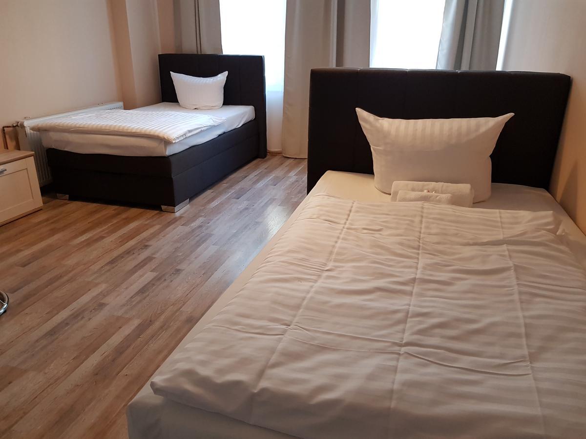 Hotel-Residenz Oberurseler Hof Экстерьер фото