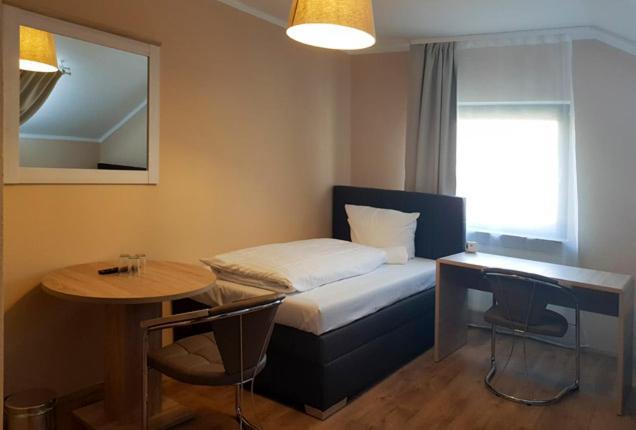 Hotel-Residenz Oberurseler Hof Экстерьер фото